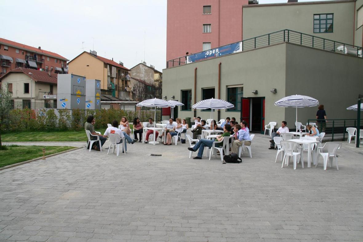Open011 Hostel Turin Exterior photo